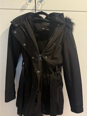 Calvin Klein Black Women’s Hooded Parka Coat with Faux Fur Trim